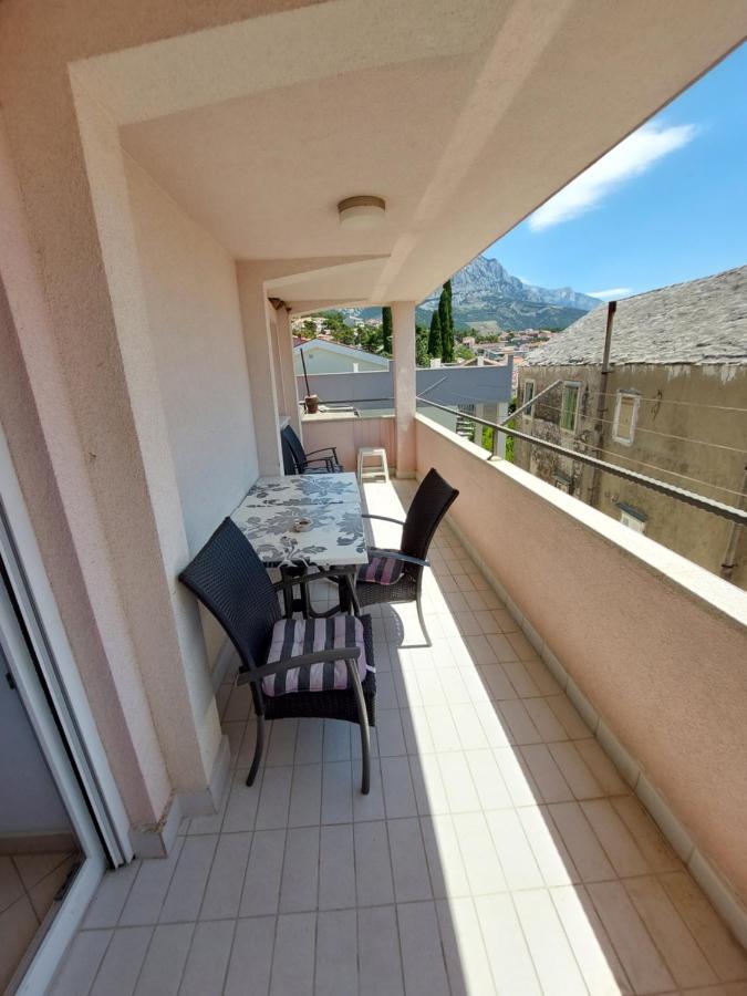 Holiday Baška Voda Kültér fotó