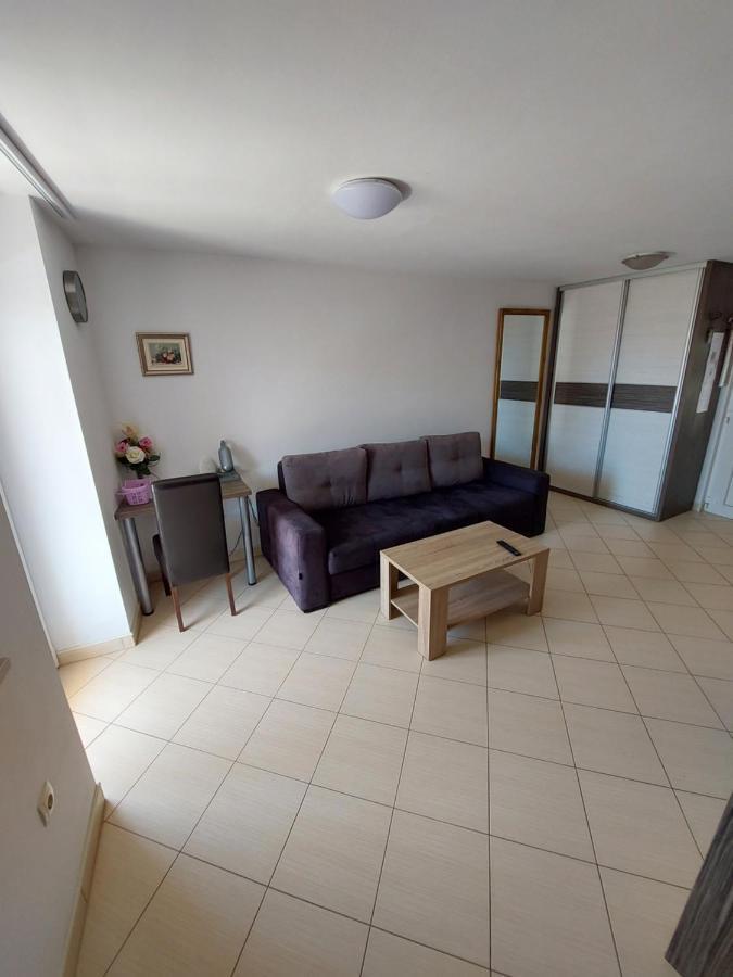 Holiday Baška Voda Kültér fotó